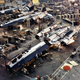 Illustration for article titled Fascinating photos reveal how they built the SR-71 Blackbird